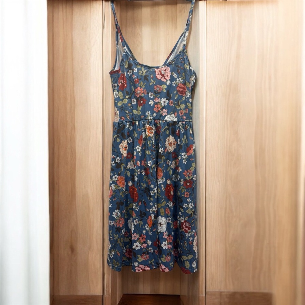 Floral  Midi Dress in Blue and Red